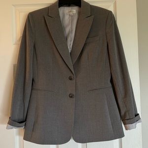 Grey Tahari Blazer Women’s Size 6